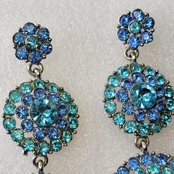 Blue Crystal Rhinestone Long Dangle Earrings - Picture 9 of 13